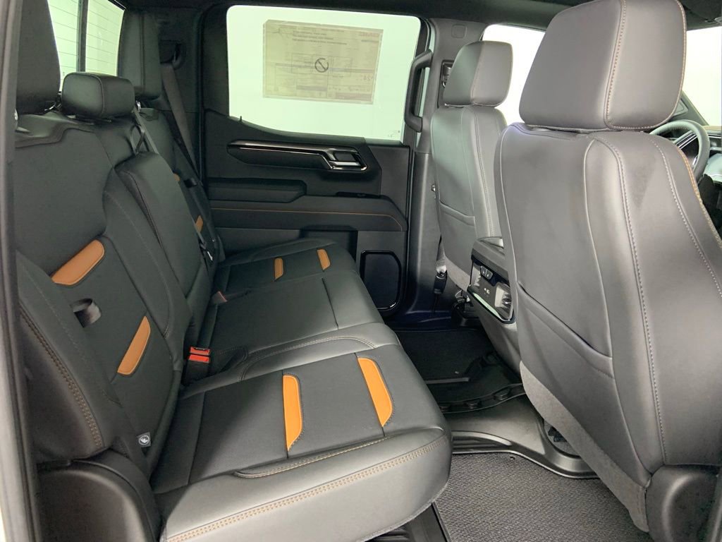 Used 2025 GMC Sierra 1500 AT4 w/ Technology Package image 22