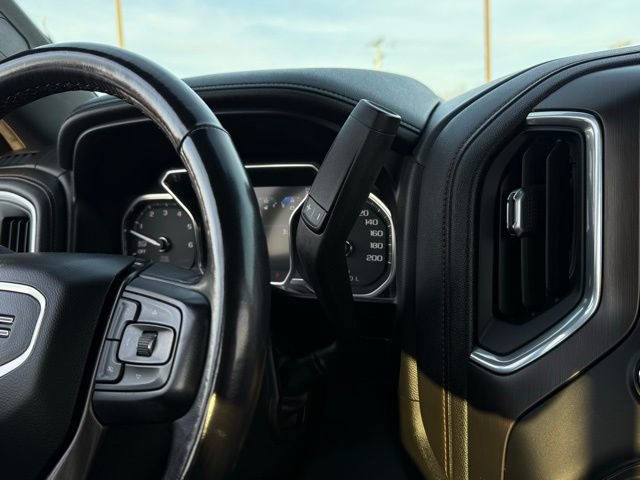 Used 2021 GMC Sierra 1500 AT4 w/ AT4 Premium Package image 11