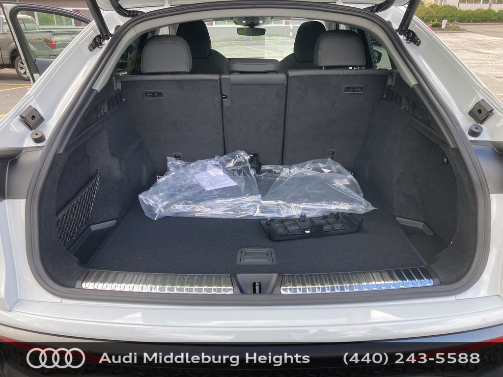 Used 2025 Audi Q5 Premium Plus w/ Premium Plus image 26