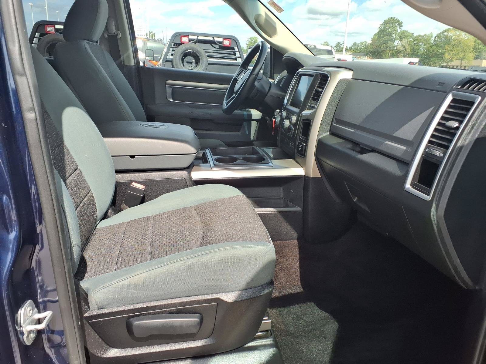 Used 2015 RAM 1500 Outdoorsman RWD image 18