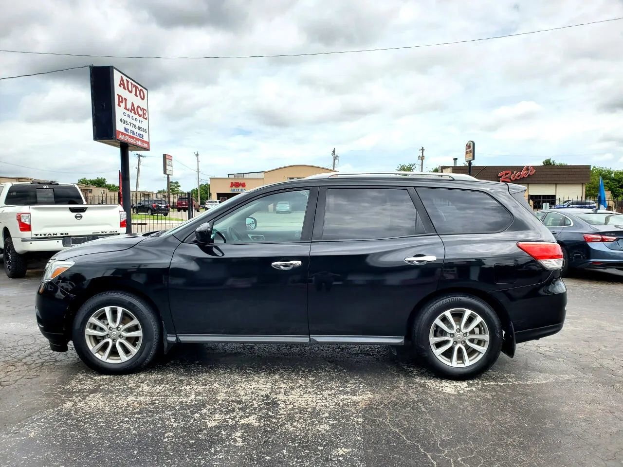 Used 2016 Nissan Pathfinder S image 21