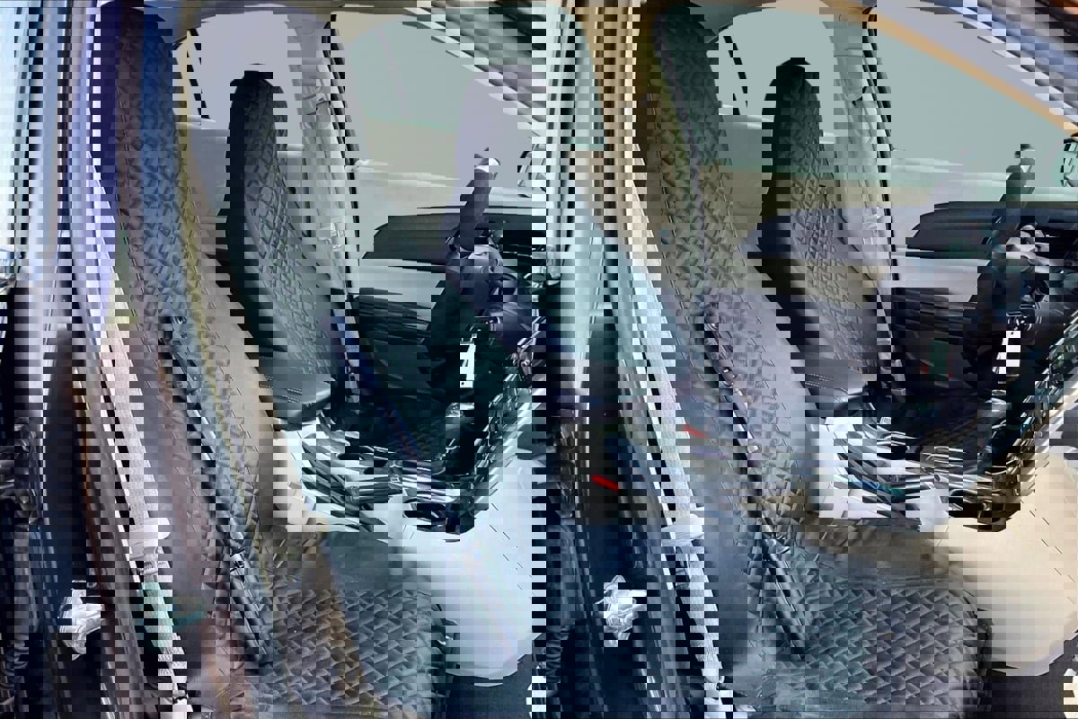 Used 2015 Chevrolet Malibu LT w/ Power Convenience Package image 7