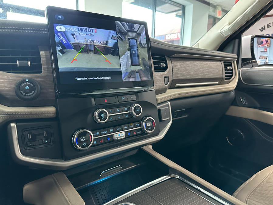 Used 2023 Ford Expedition Max Limited image 74
