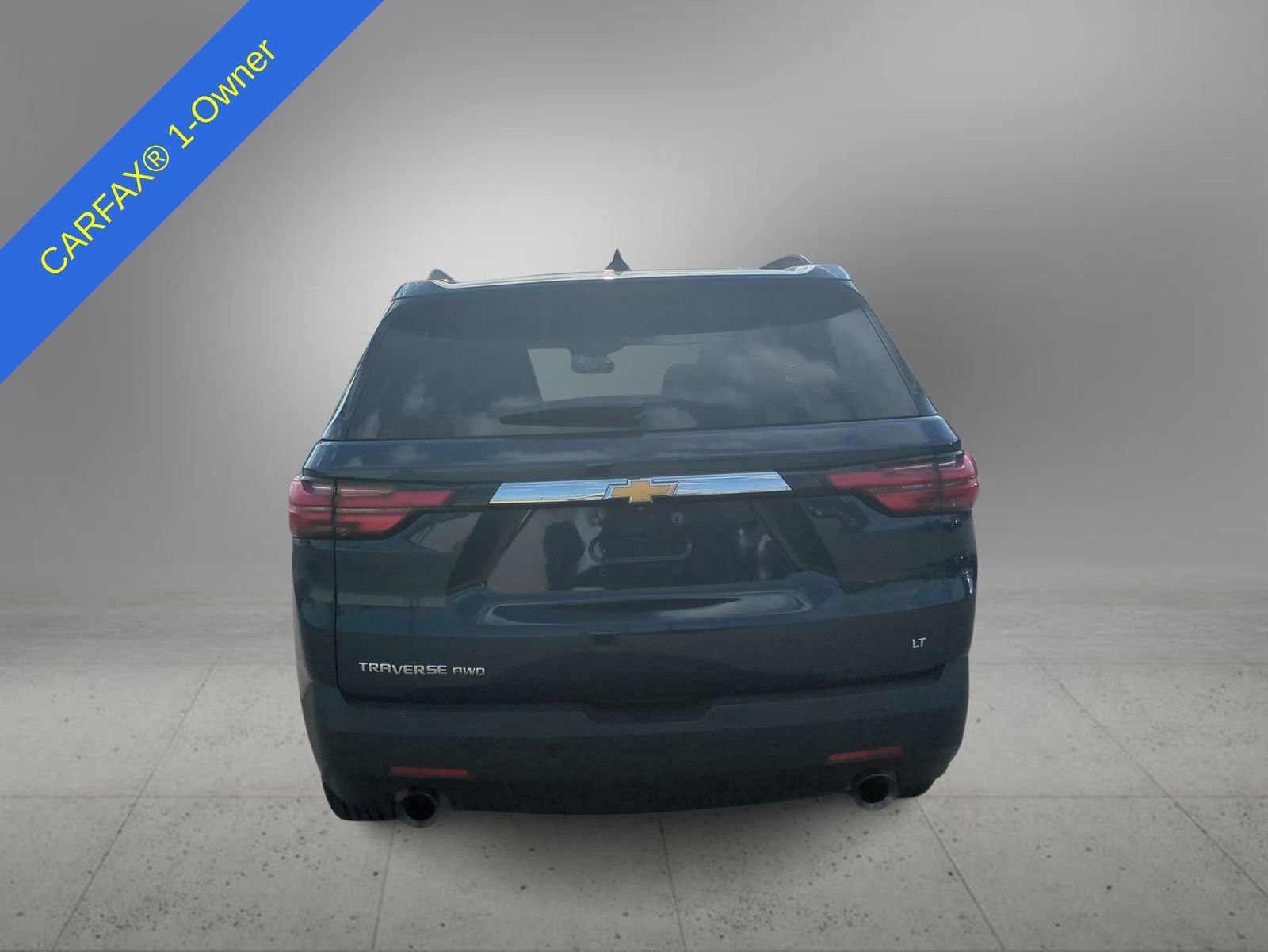 Used 2023 Chevrolet Traverse LT image 8