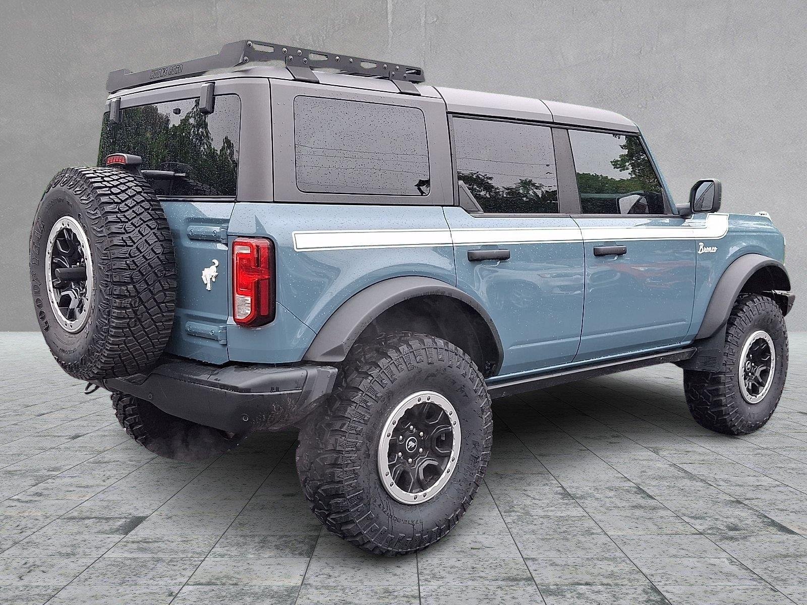 Used 2022 Ford Bronco Black Diamond w/ Sasquatch Package AWD/4WD image 6