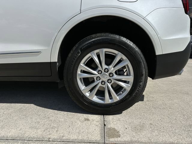 Certified 2023 Cadillac XT5 Luxury w/ LPO, Floor Liner Package image 18