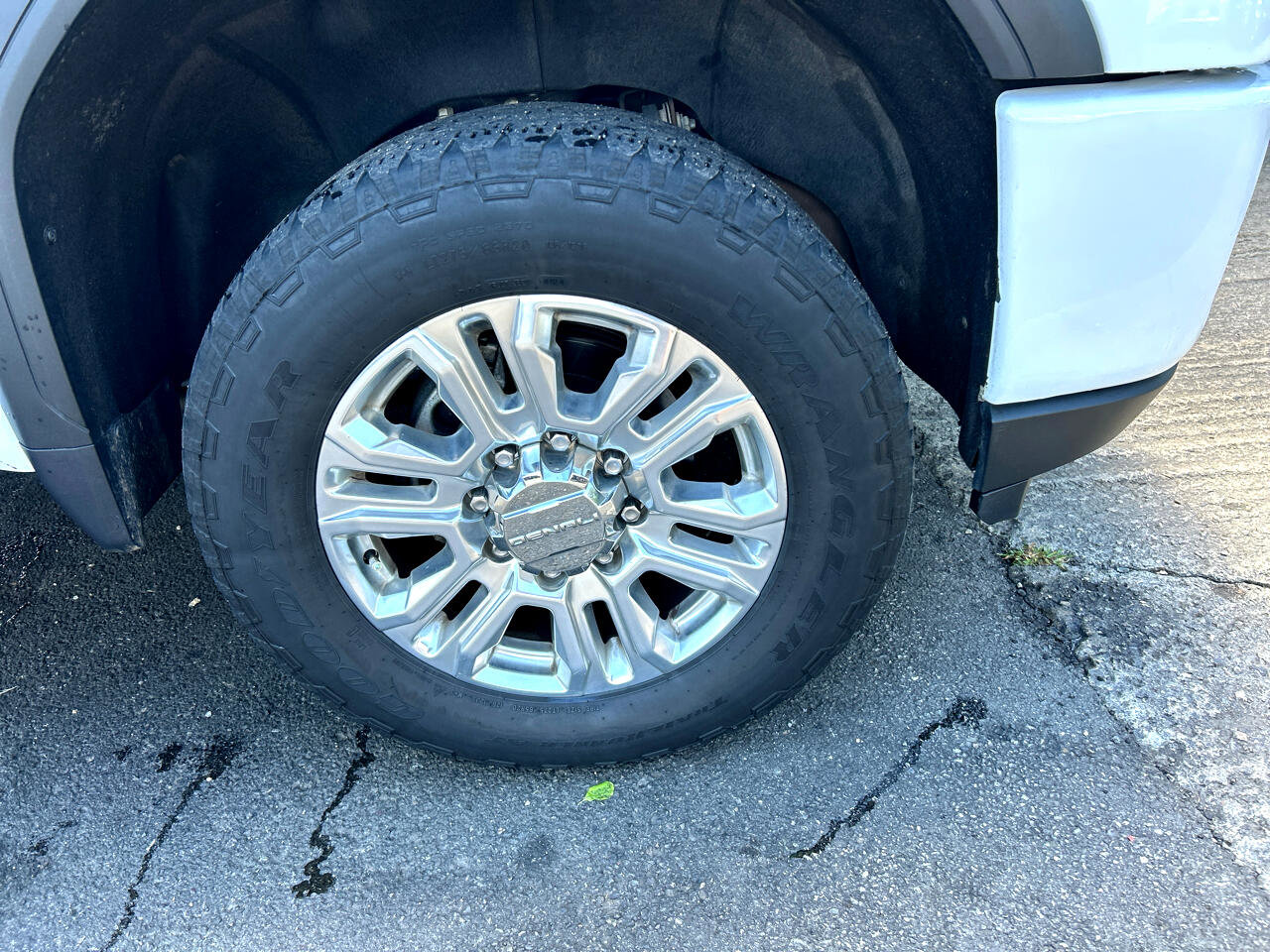 Used 2022 GMC Sierra 3500 Denali image 17