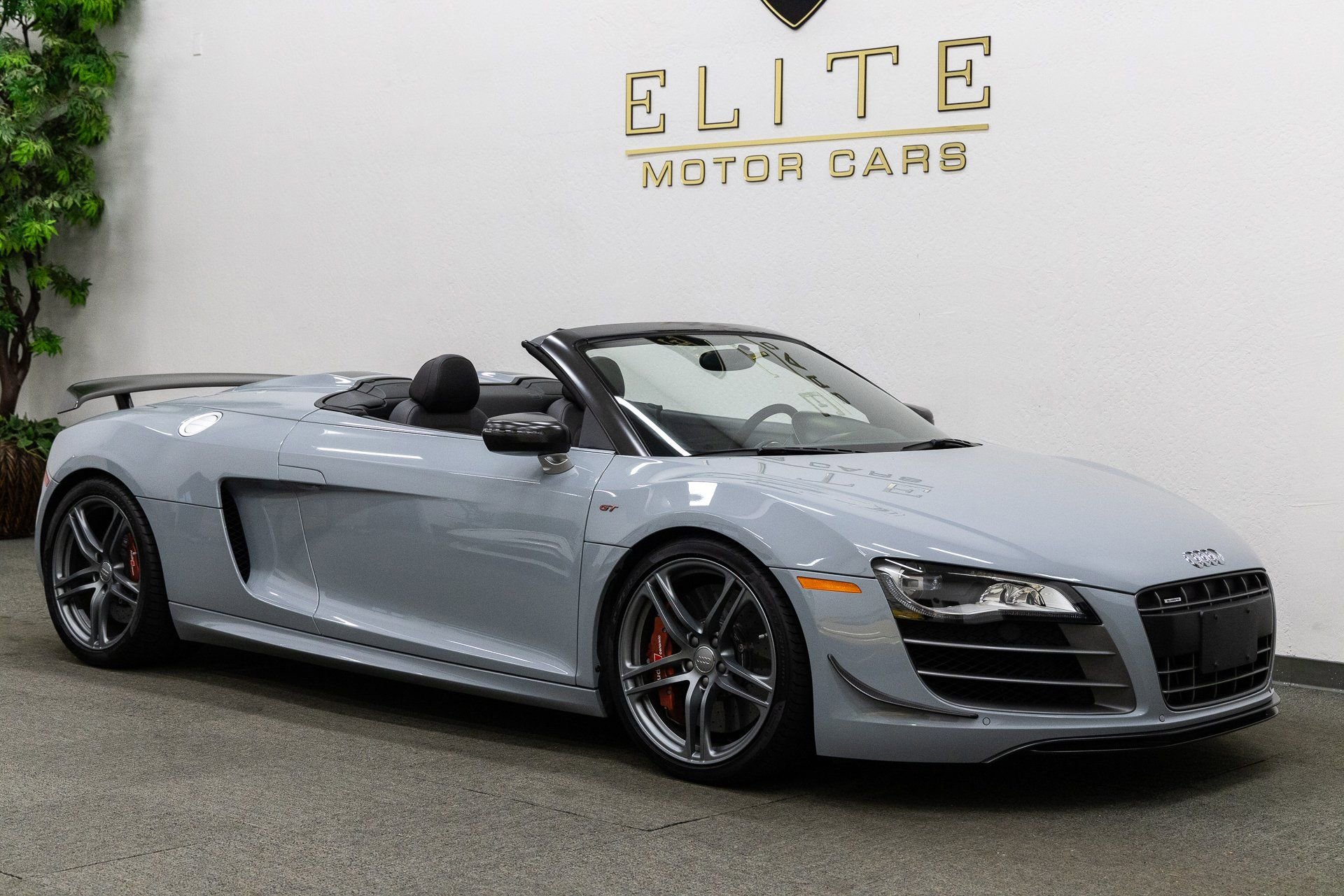 Used 2012 Audi R8 GT image 8