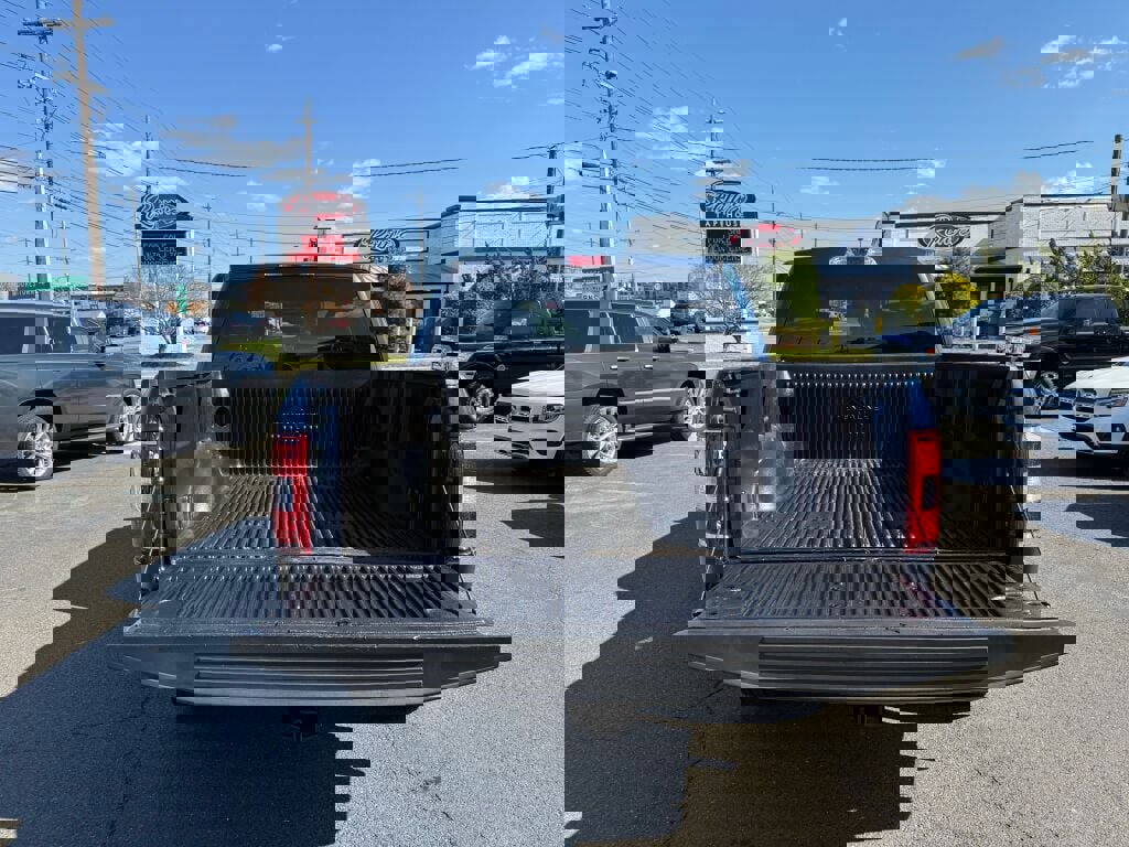 Used 2019 Ford F150 XLT image 31