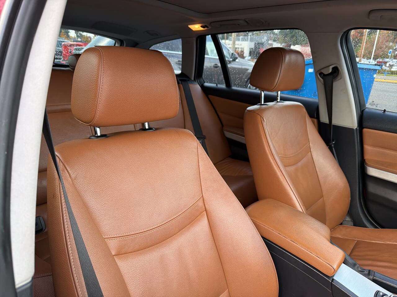 Used 2011 BMW 328i xDrive Wagon image 15