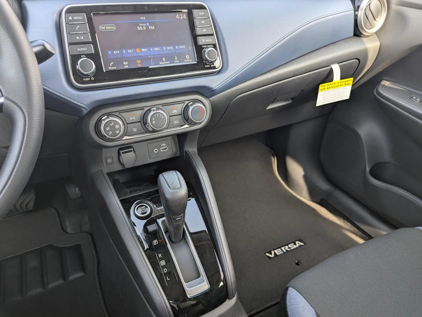 New 2025 Nissan Versa SV w/ Trunk Package FWD image 20