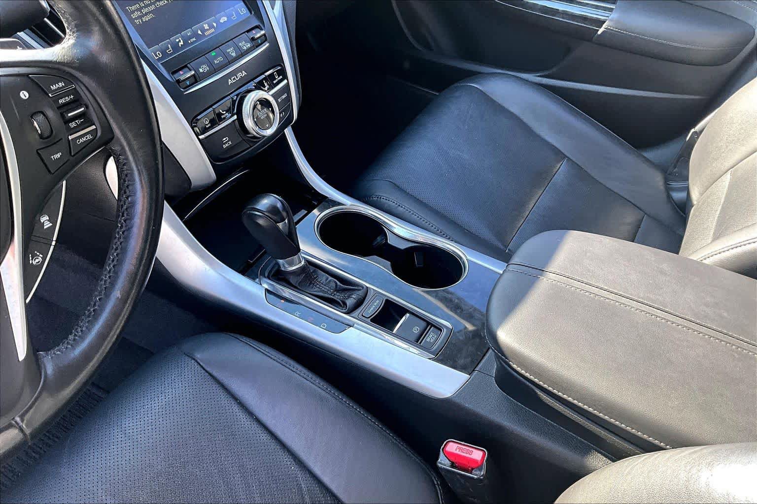 Used 2018 Acura TLX w/ Technology Package FWD image 16