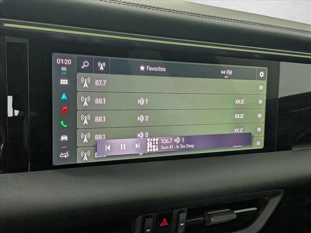 Used 2025 Porsche Macan Electric RWD image 17