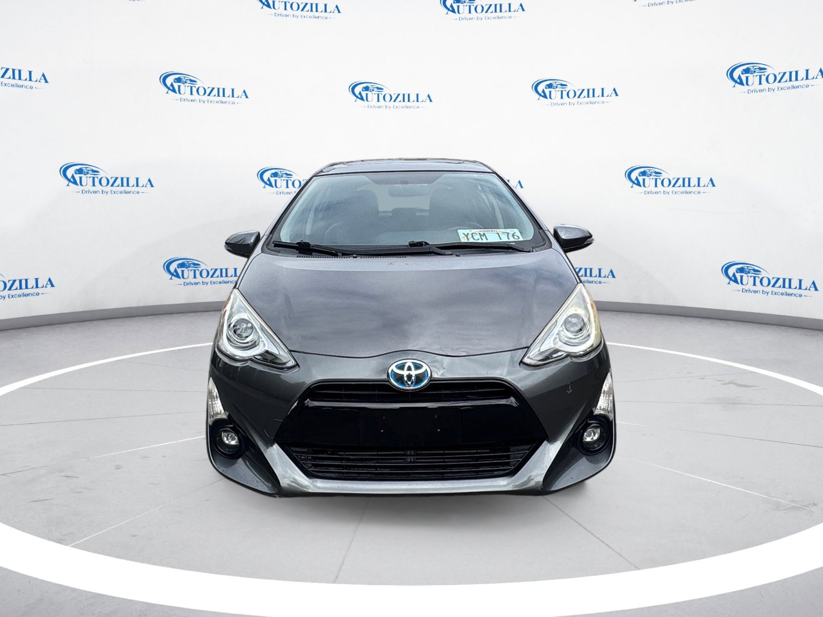 Used 2015 Toyota Prius C Four image 8