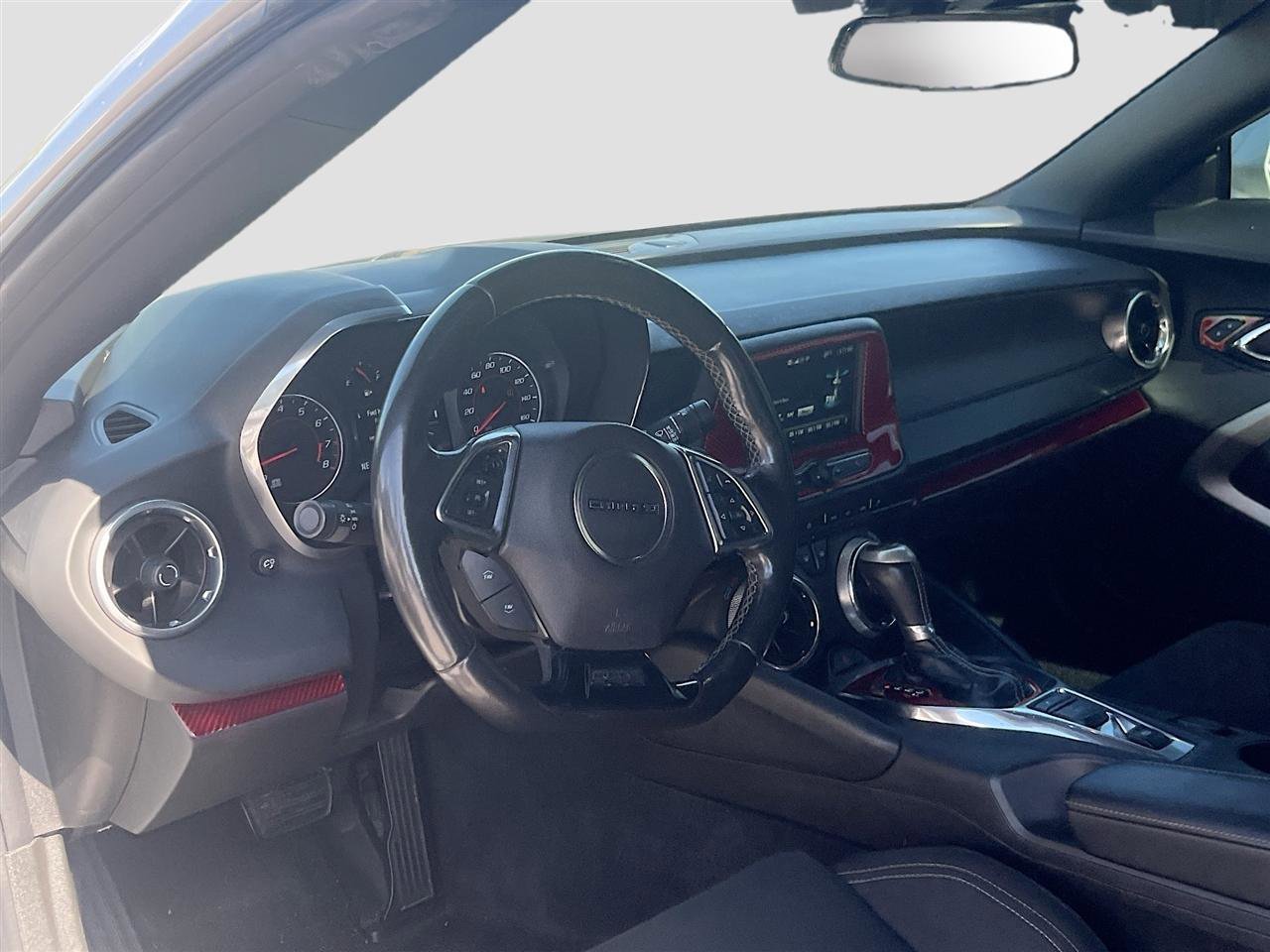 Used 2017 Chevrolet Camaro LT image 9