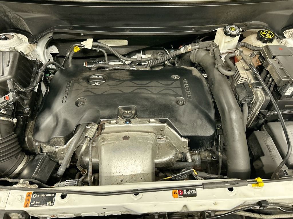 Used 2020 Chevrolet Equinox Premier image 23