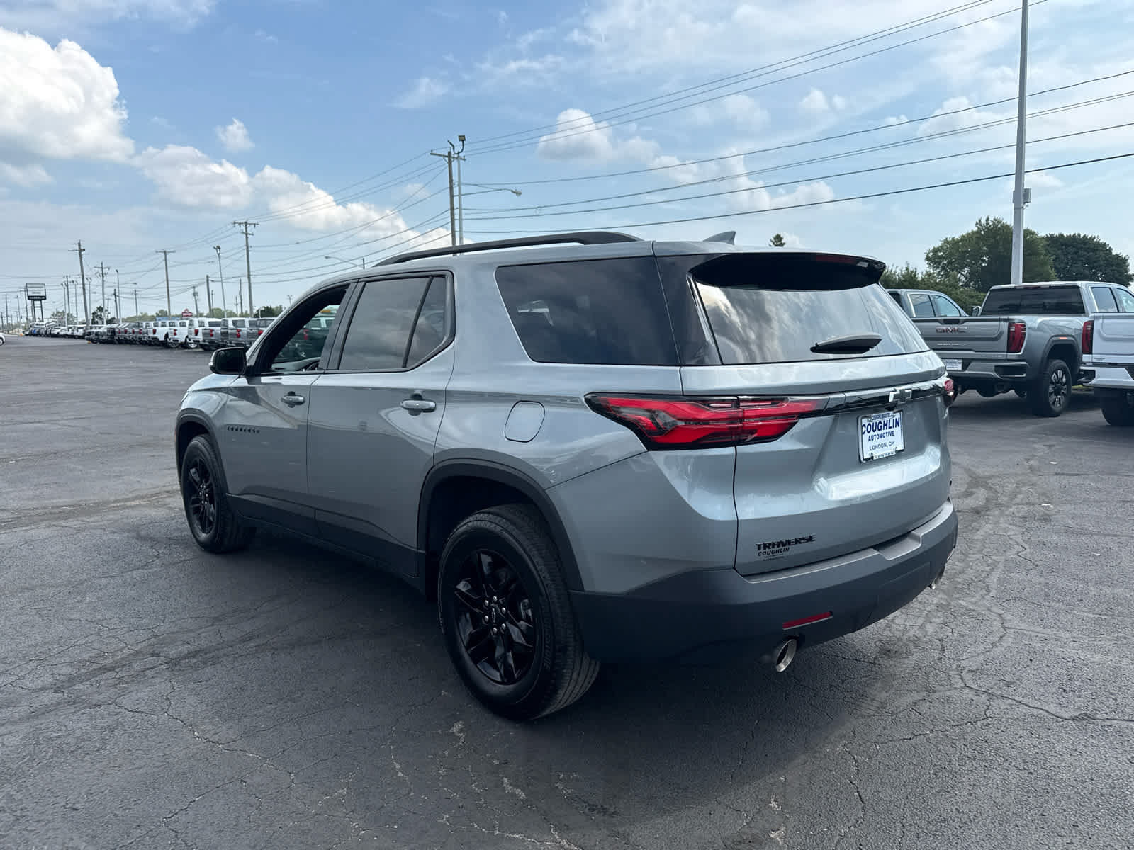 Certified 2023 Chevrolet Traverse LT FWD image 3