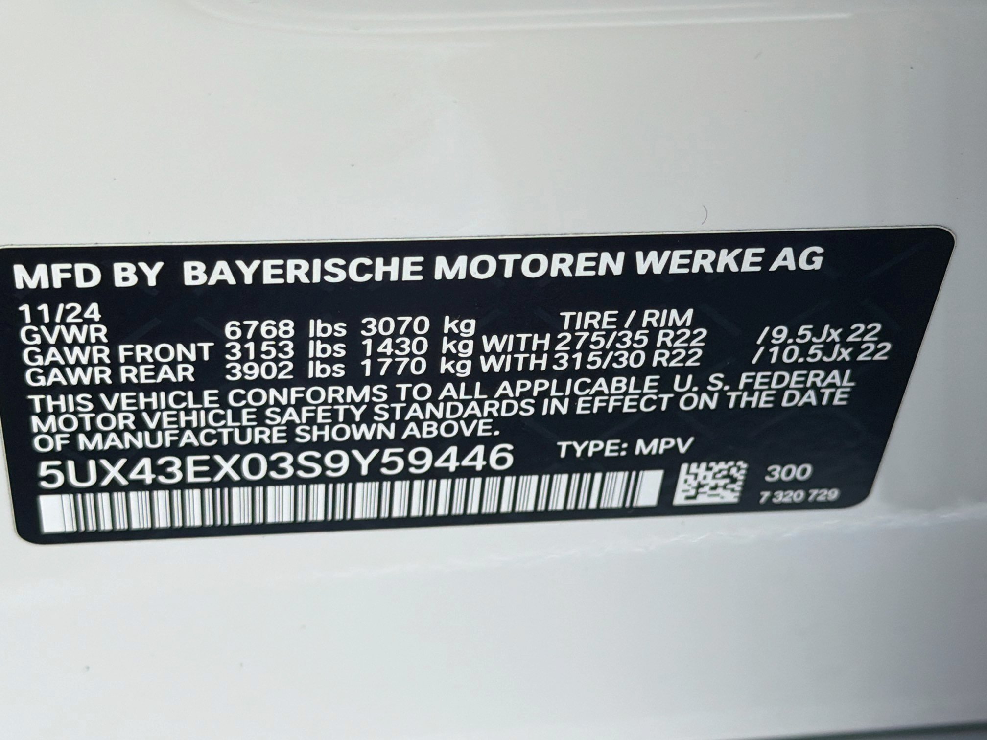Used 2025 BMW X6 M60i AWD/4WD image 45