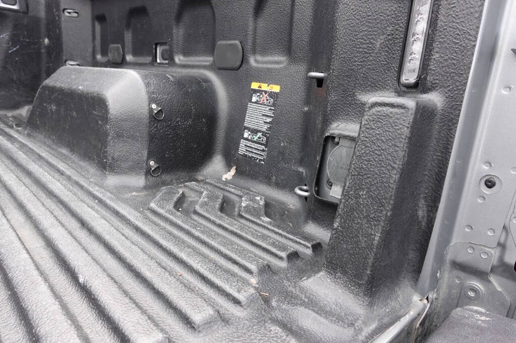 Used 2023 Chevrolet Silverado 1500 LT AWD/4WD image 27
