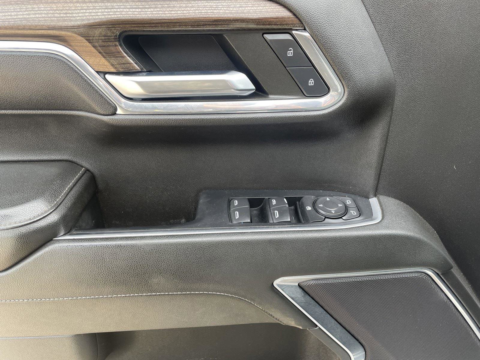 Used 2023 Chevrolet Silverado 1500 LT Trail Boss w/ Protection Package AWD/4WD image 11