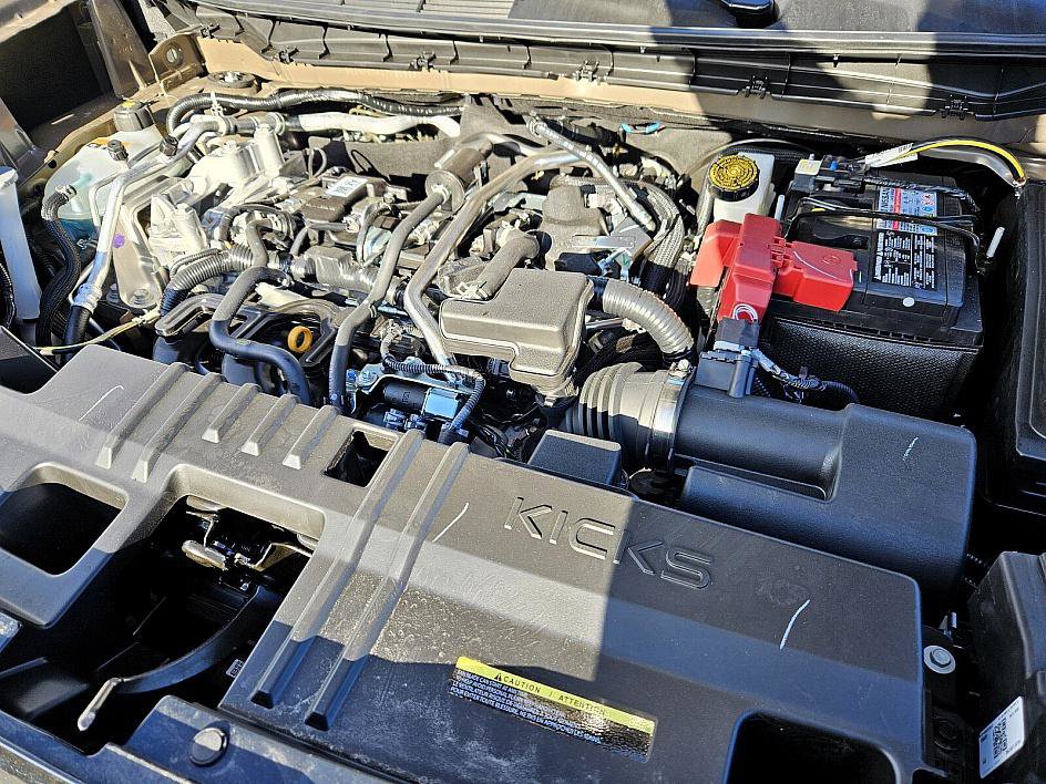 New 2026 Nissan Kicks SR image 18