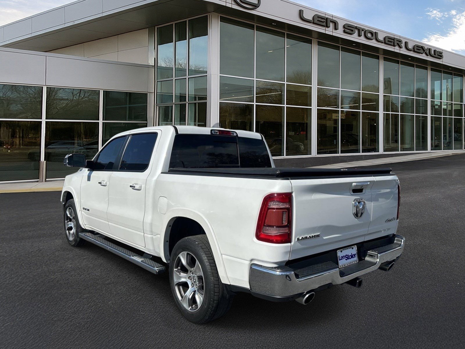 Used 2020 RAM 1500 Laramie image 3