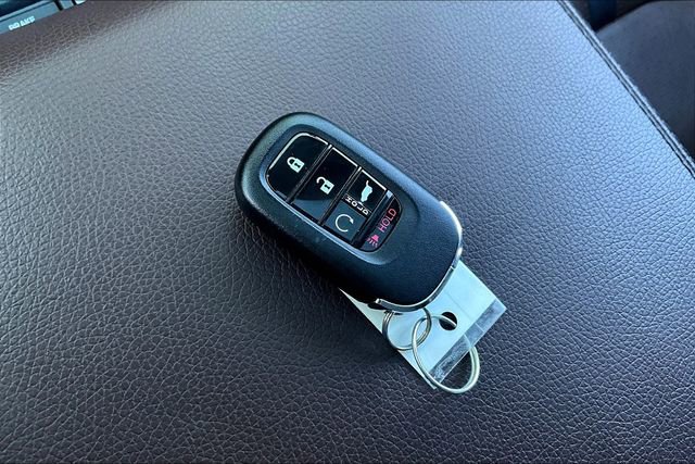 Used 2023 Honda Pilot Elite image 10