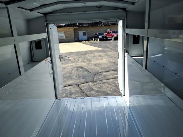 New 2025 Chevrolet Express 3500 w/ Power Convenience Package image 22