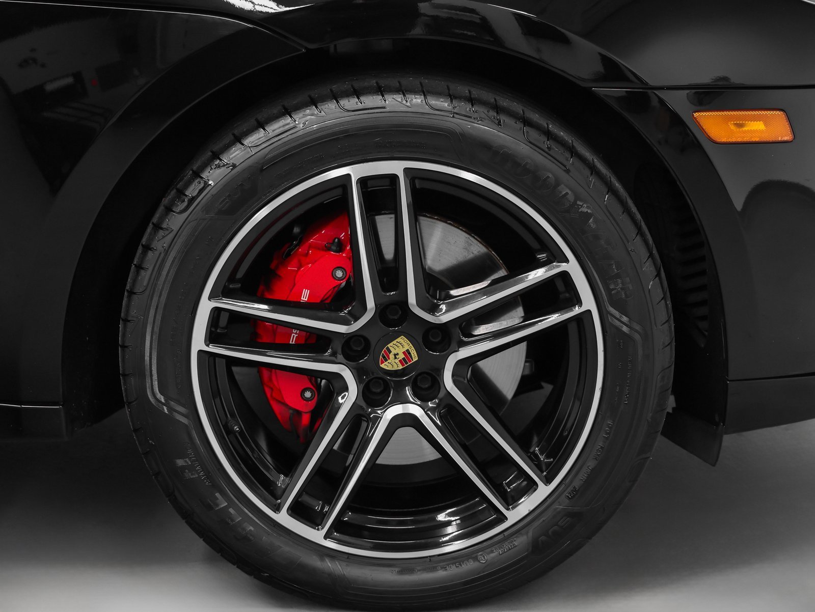 Used 2021 Porsche Macan GTS image 15