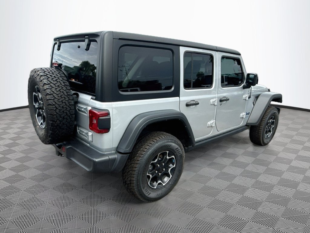 Certified 2023 Jeep Wrangler Unlimited Rubicon 4xe AWD/4WD image 6