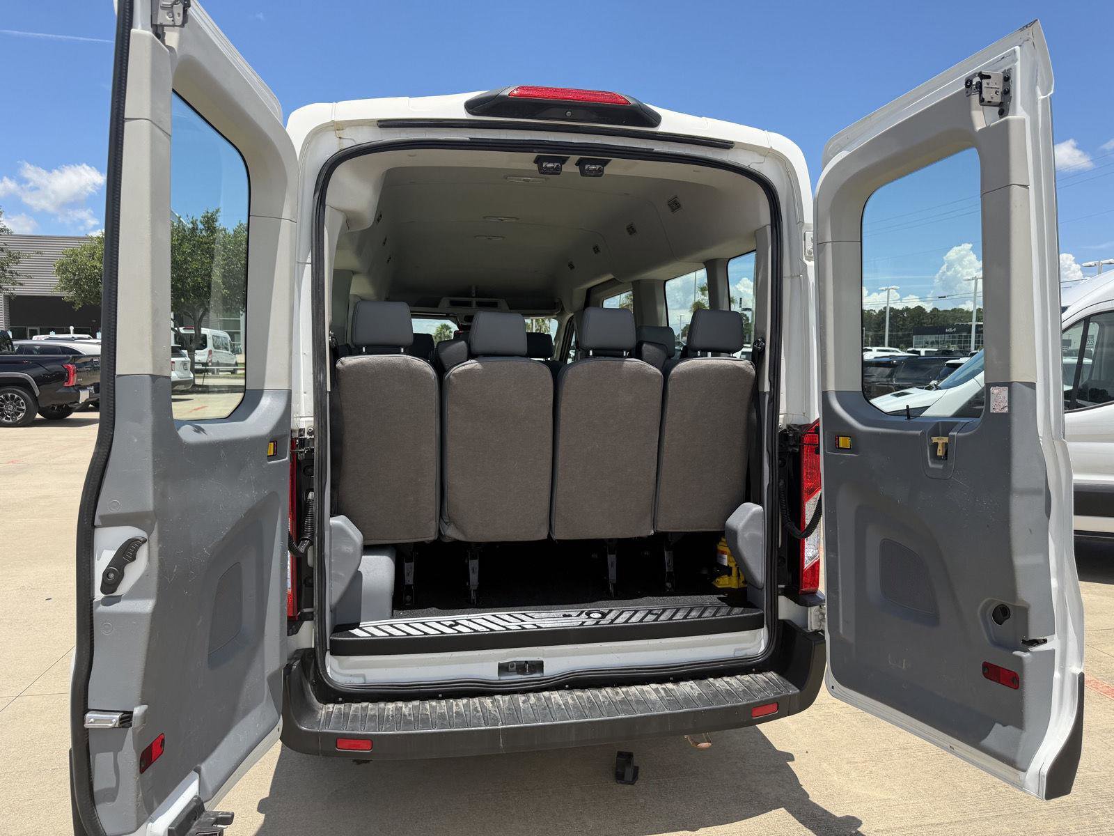 Used 2019 Ford Transit 350 XL RWD image 8