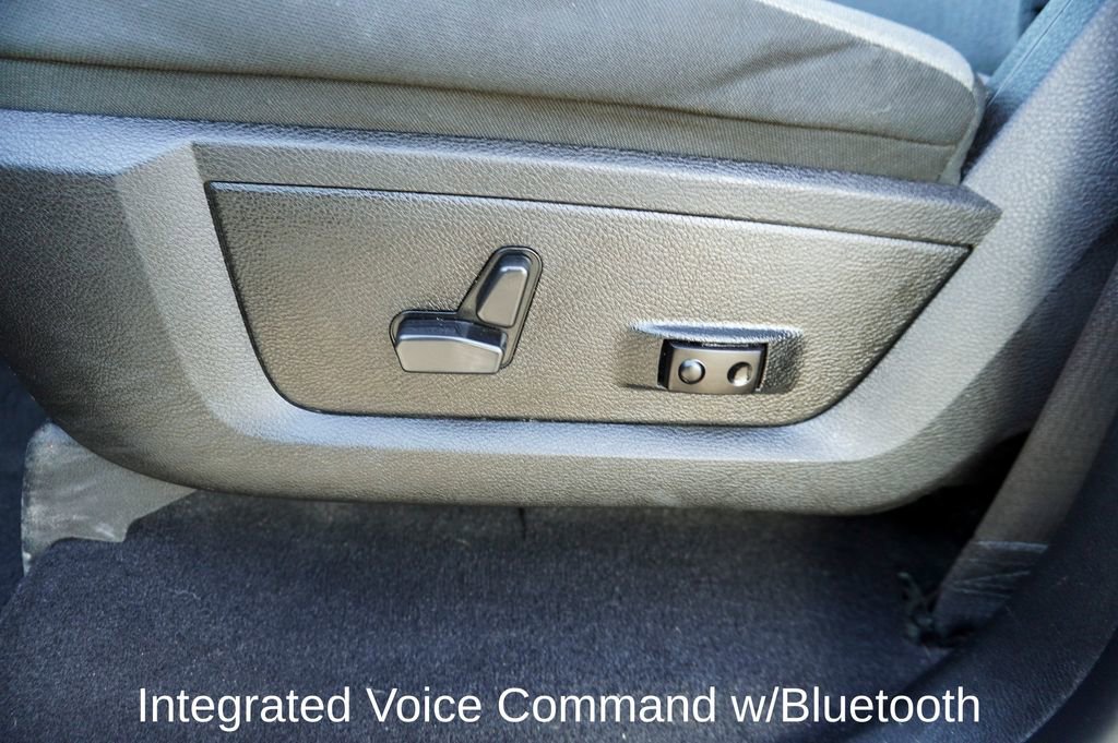 Used 2023 RAM 1500 Classic SLT image 12