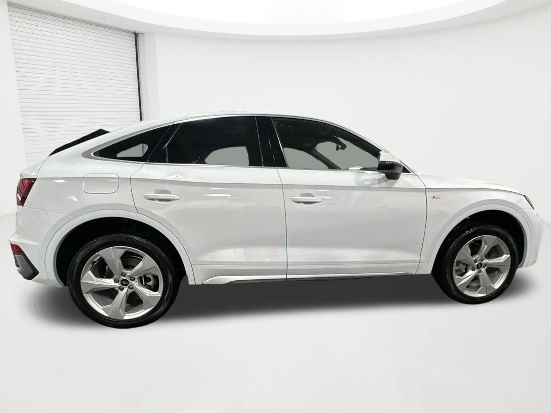Used 2024 Audi Q5 2.0T Premium AWD/4WD image 4