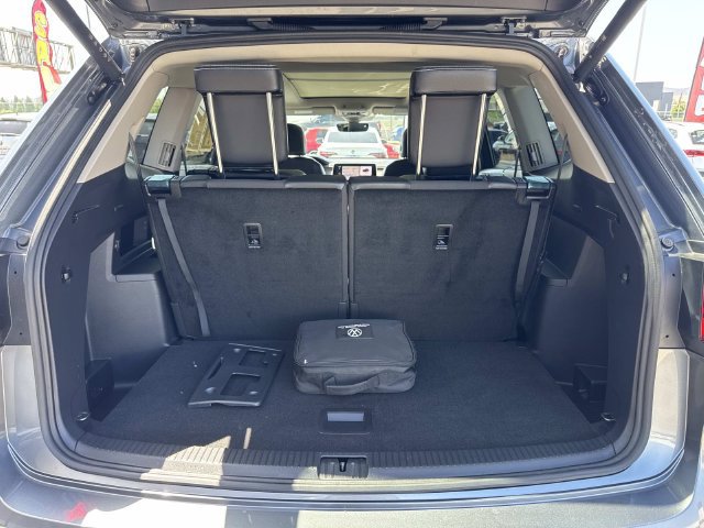 Certified 2024 Volkswagen Atlas SEL AWD/4WD image 30