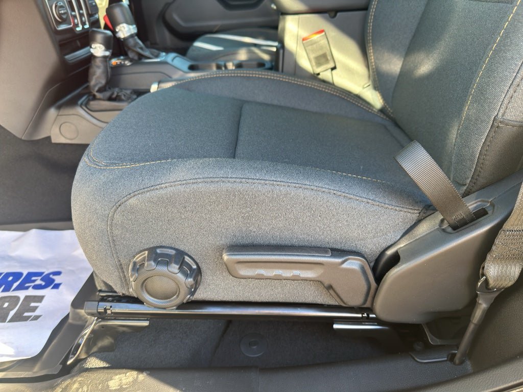 New 2026 Jeep Wrangler Sport AWD/4WD image 9