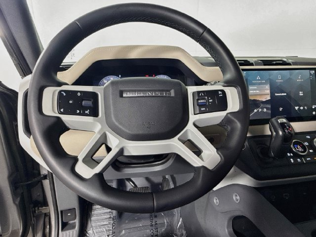 Certified 2023 Land Rover Defender 130 SE AWD/4WD image 12