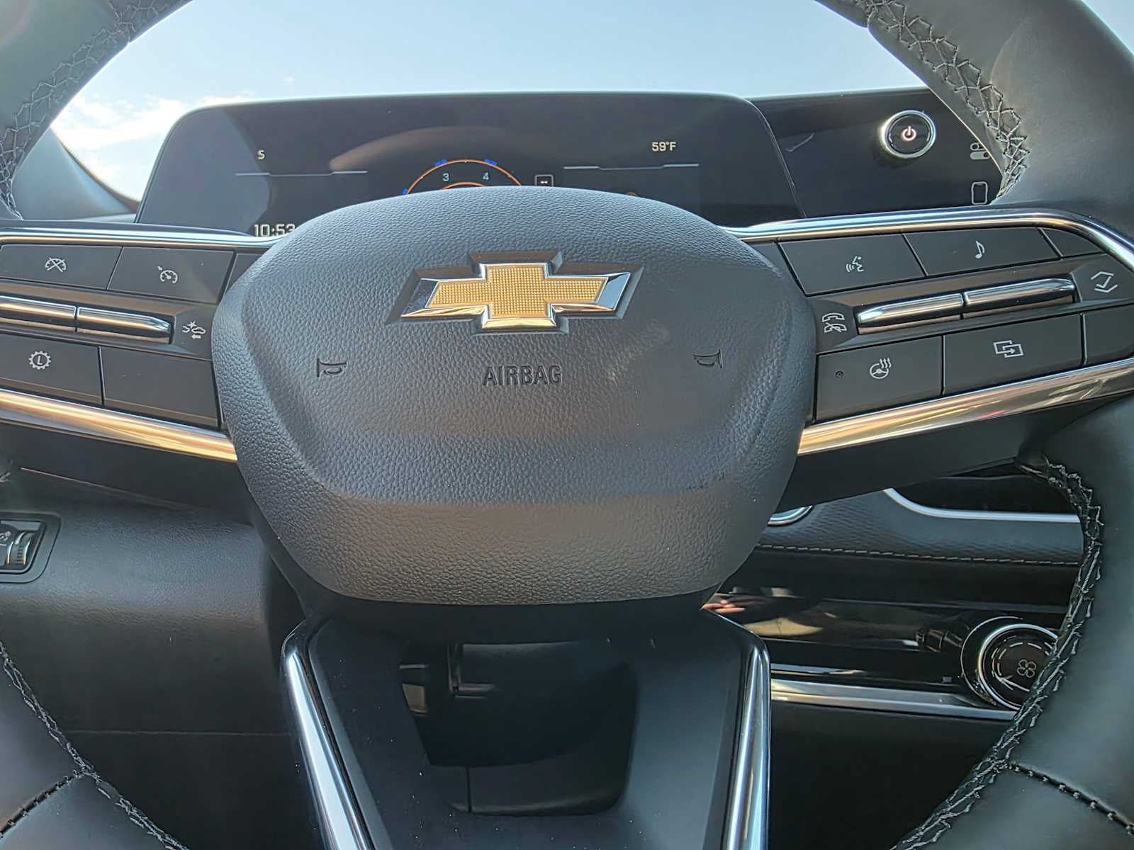New 2026 Chevrolet Equinox LT w/ Safety and Technology Package AWD/4WD image 23