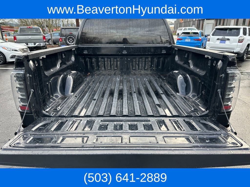 Used 2018 Chevrolet Silverado 1500 LT w/ LT Eassist Package image 14