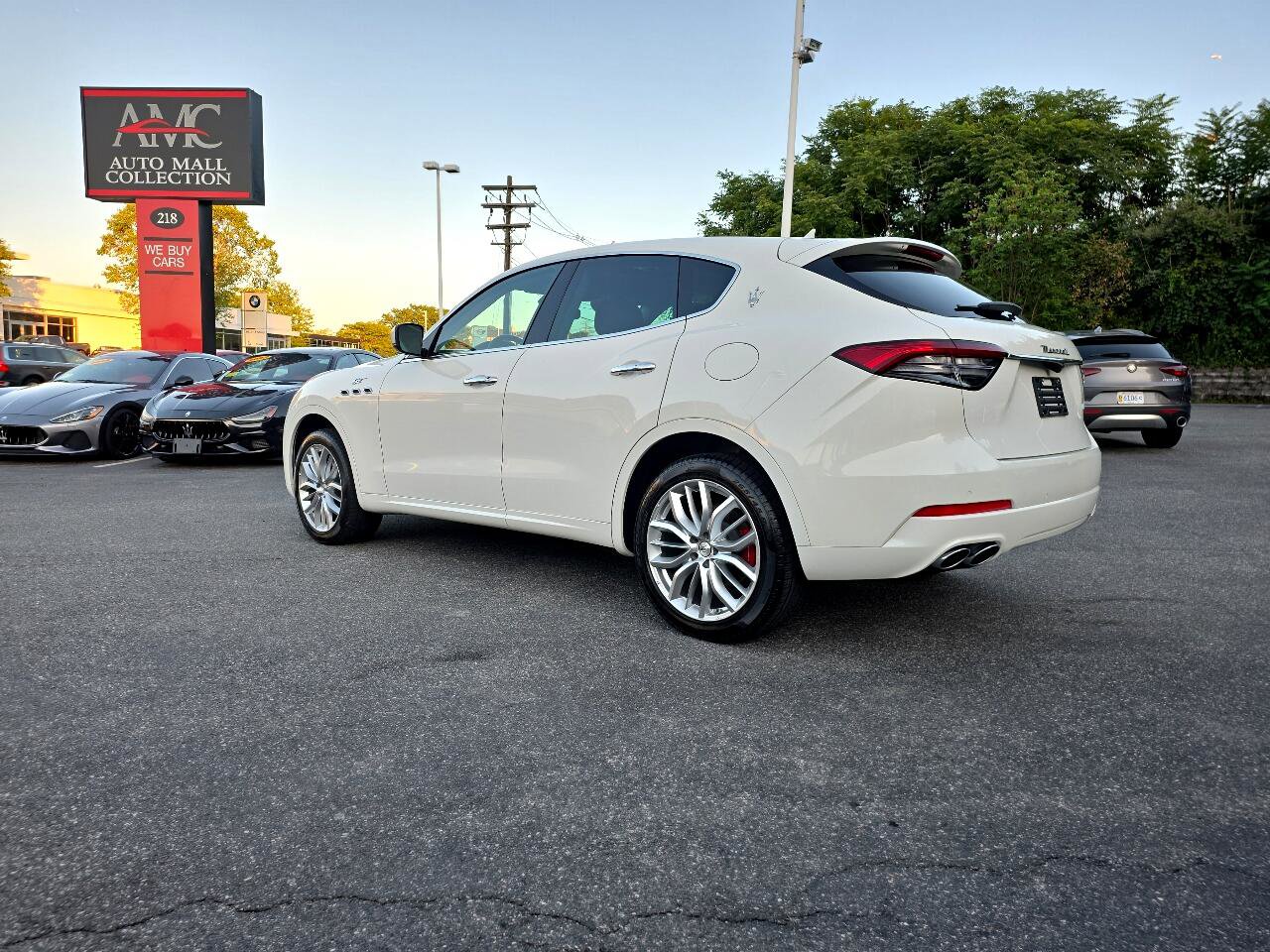Used 2022 Maserati Levante GT image 10