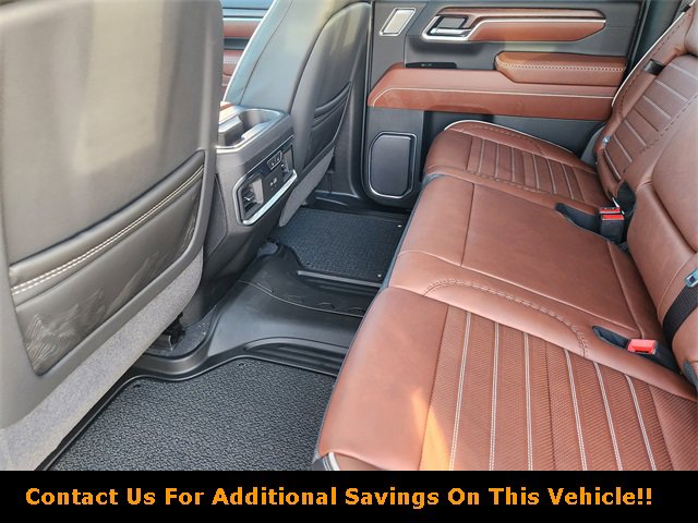 New 2026 GMC Sierra 2500 Denali Ultimate w/ LPO, Black Badging Package image 21