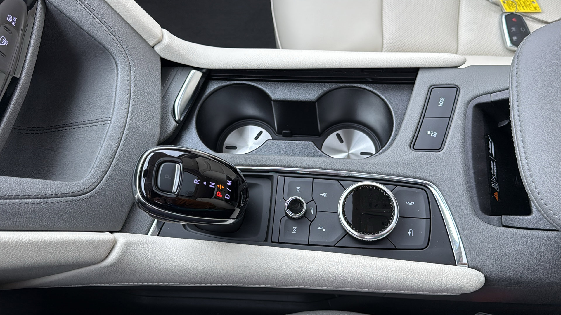 New 2026 Cadillac XT5 Premium Luxury w/ Driver Assist Package image 22