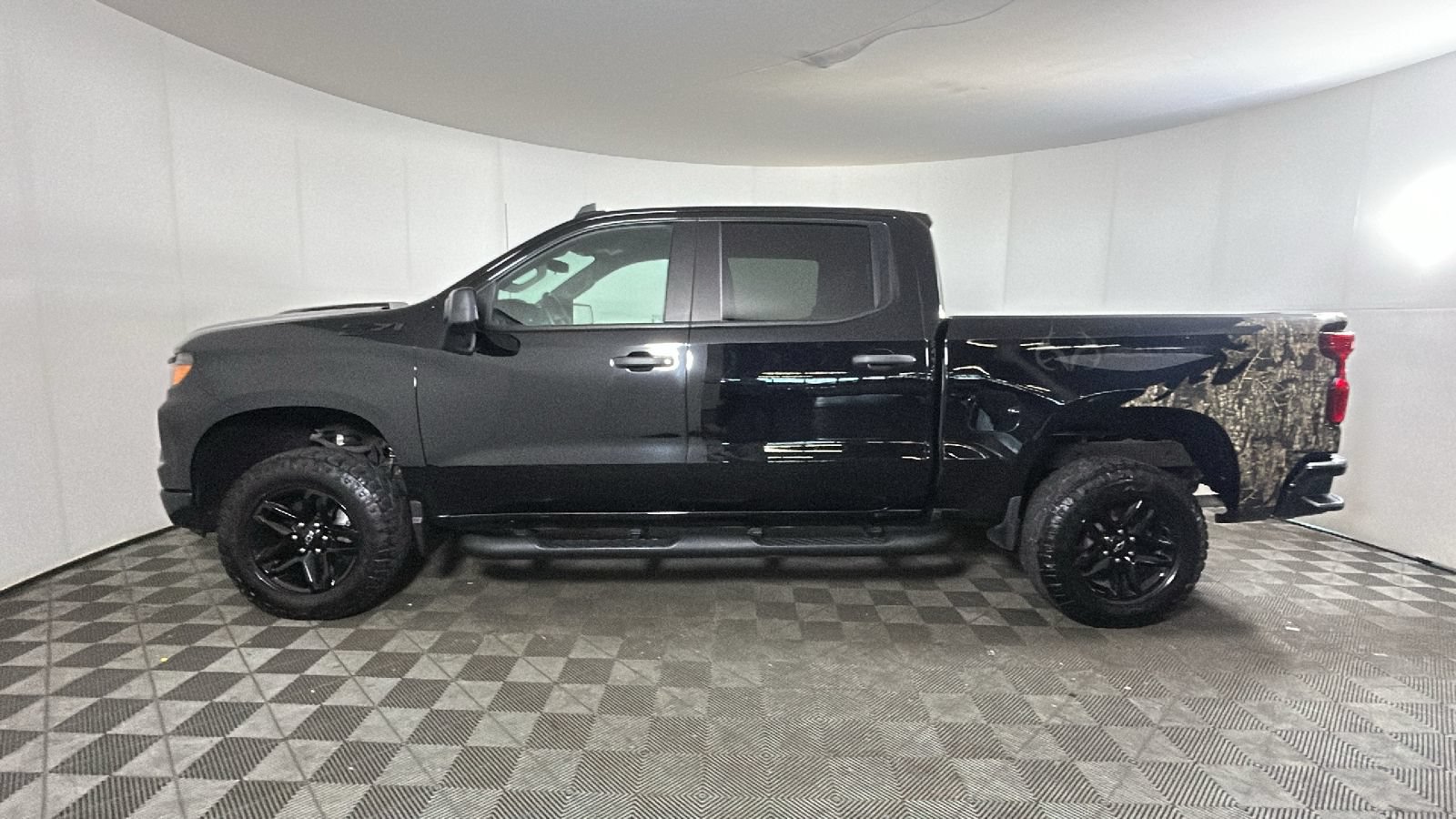 Used 2022 Chevrolet Silverado 1500 Custom Trail Boss w/ Realtree Special Edition AWD/4WD image 5
