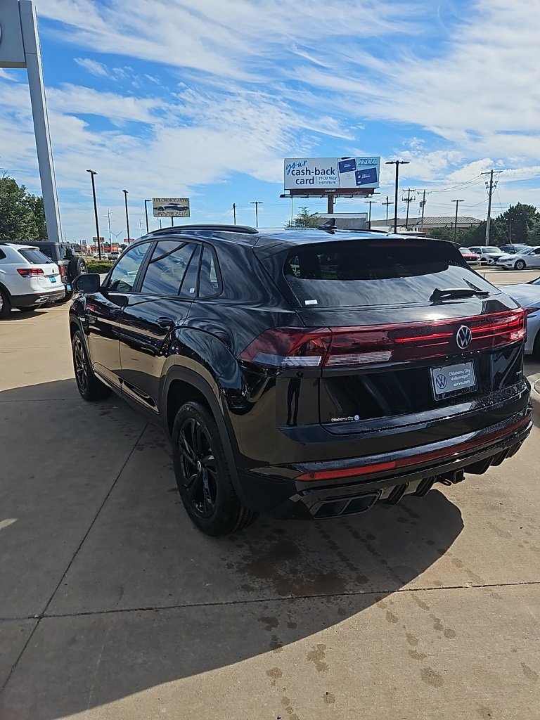 New 2026 Volkswagen Atlas Cross Sport SEL R-Line image 7