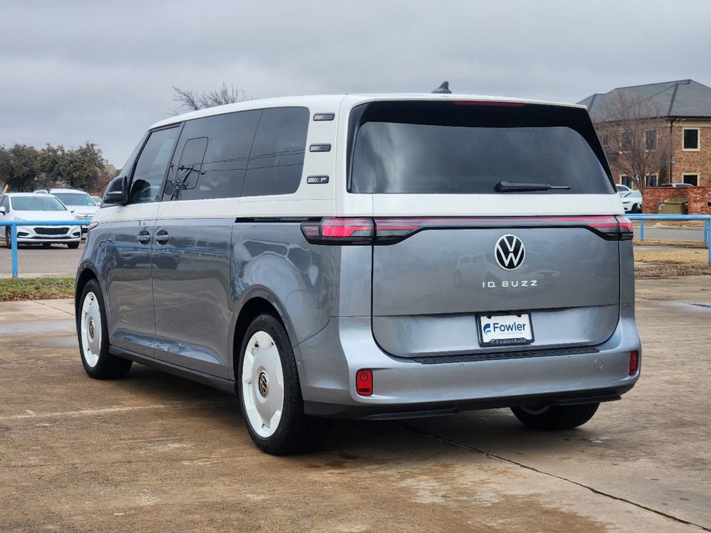 New 2025 Volkswagen ID. Buzz 1st Edition RWD image 3