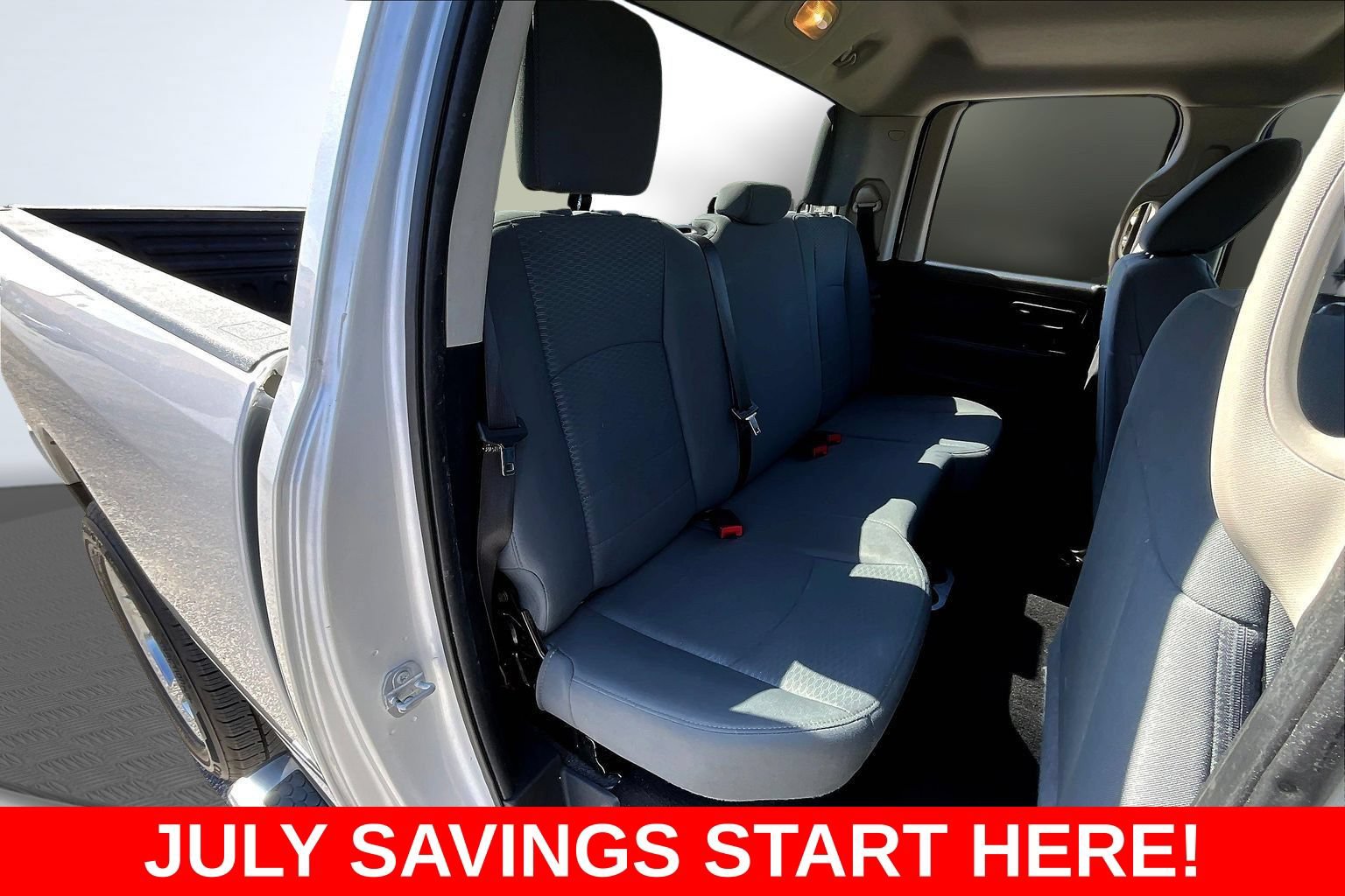 Used 2017 RAM 1500 Express AWD/4WD image 31