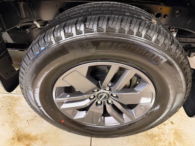 New 2026 Nissan Frontier SV w/ All-Weather Content Package AWD/4WD image 10