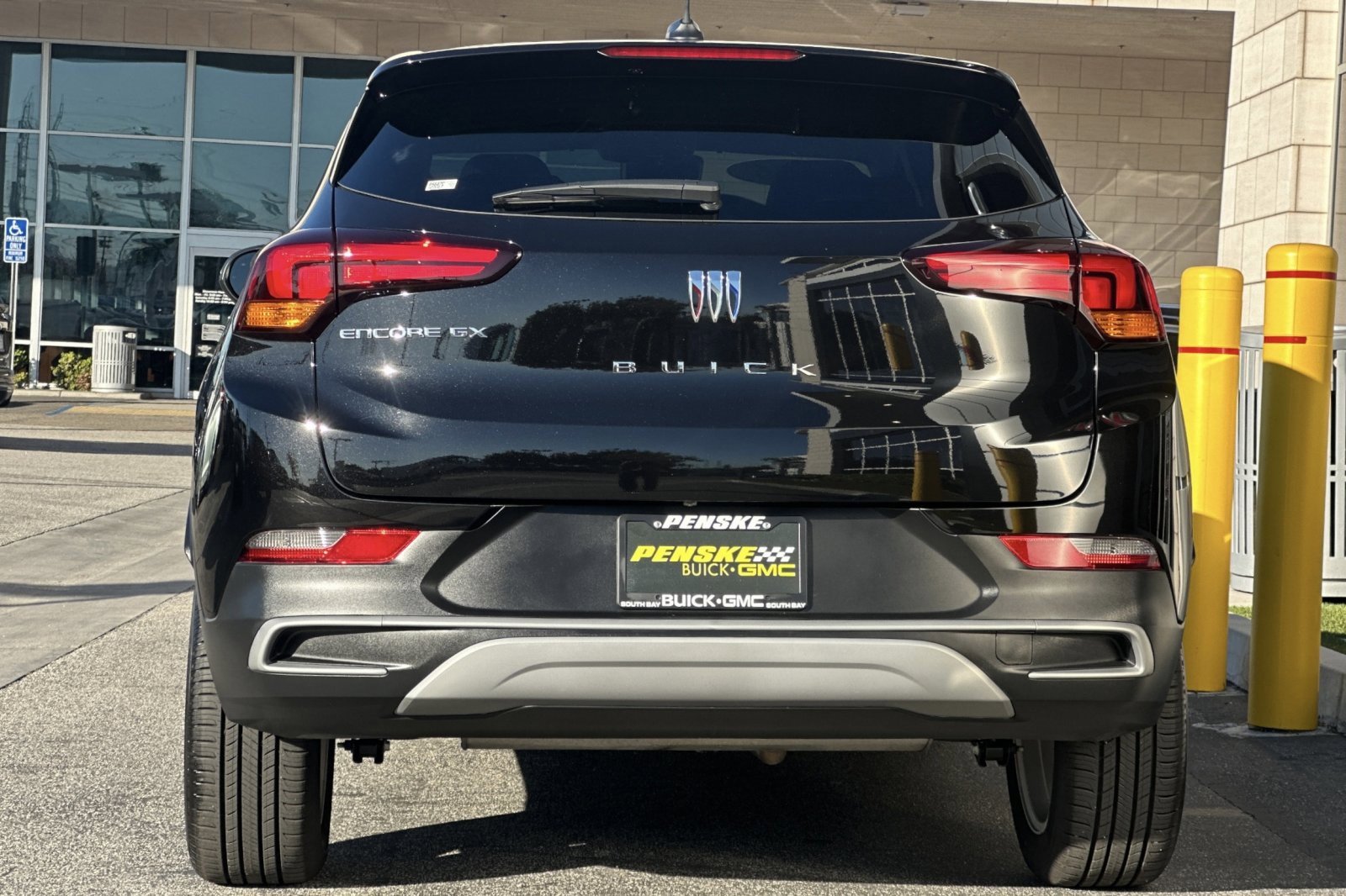 Used 2026 Buick Encore GX Preferred image 5