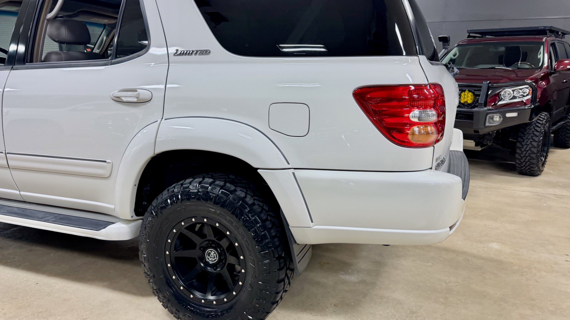 Used 2004 Toyota Sequoia Limited AWD/4WD image 22