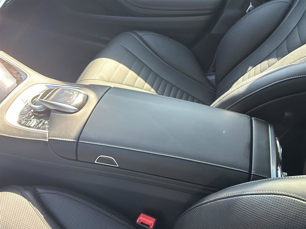 Used 2019 Mercedes-Benz S 560 Sedan image 14