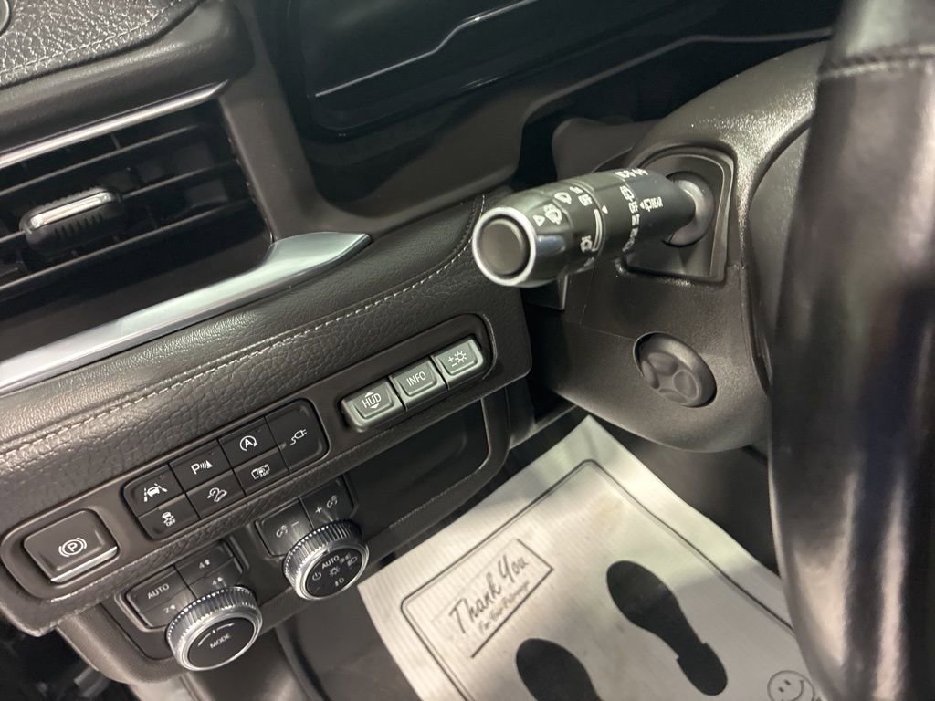 Used 2022 GMC Yukon Denali AWD/4WD image 25